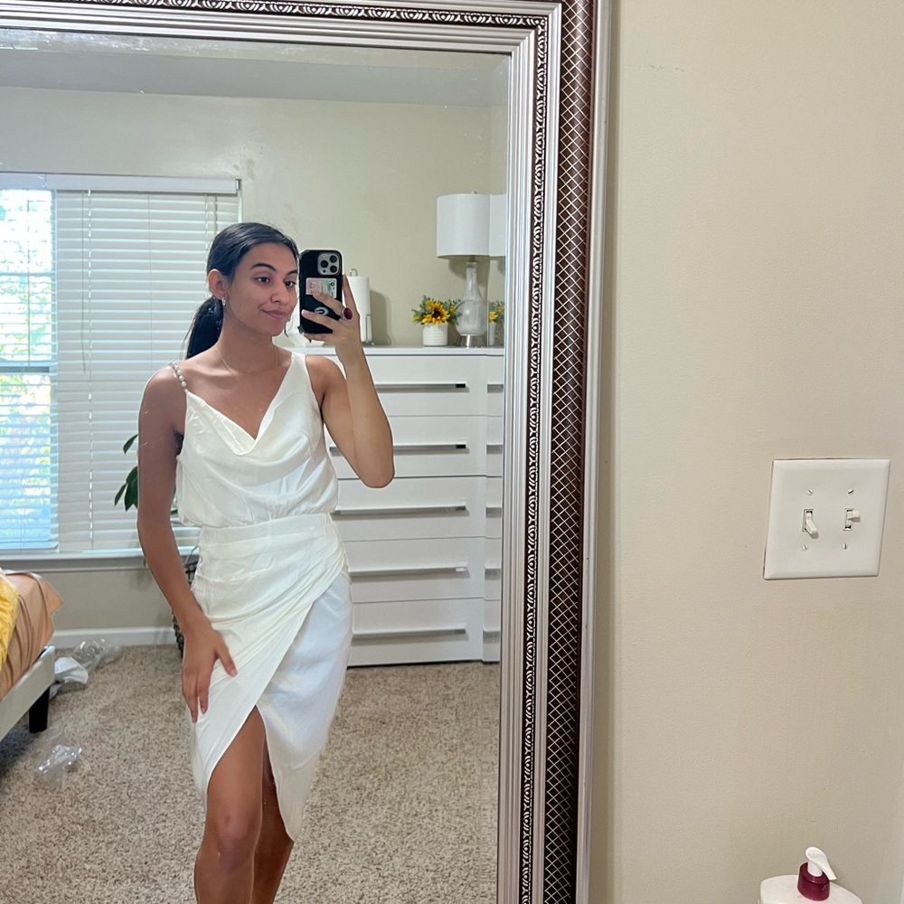 White midi